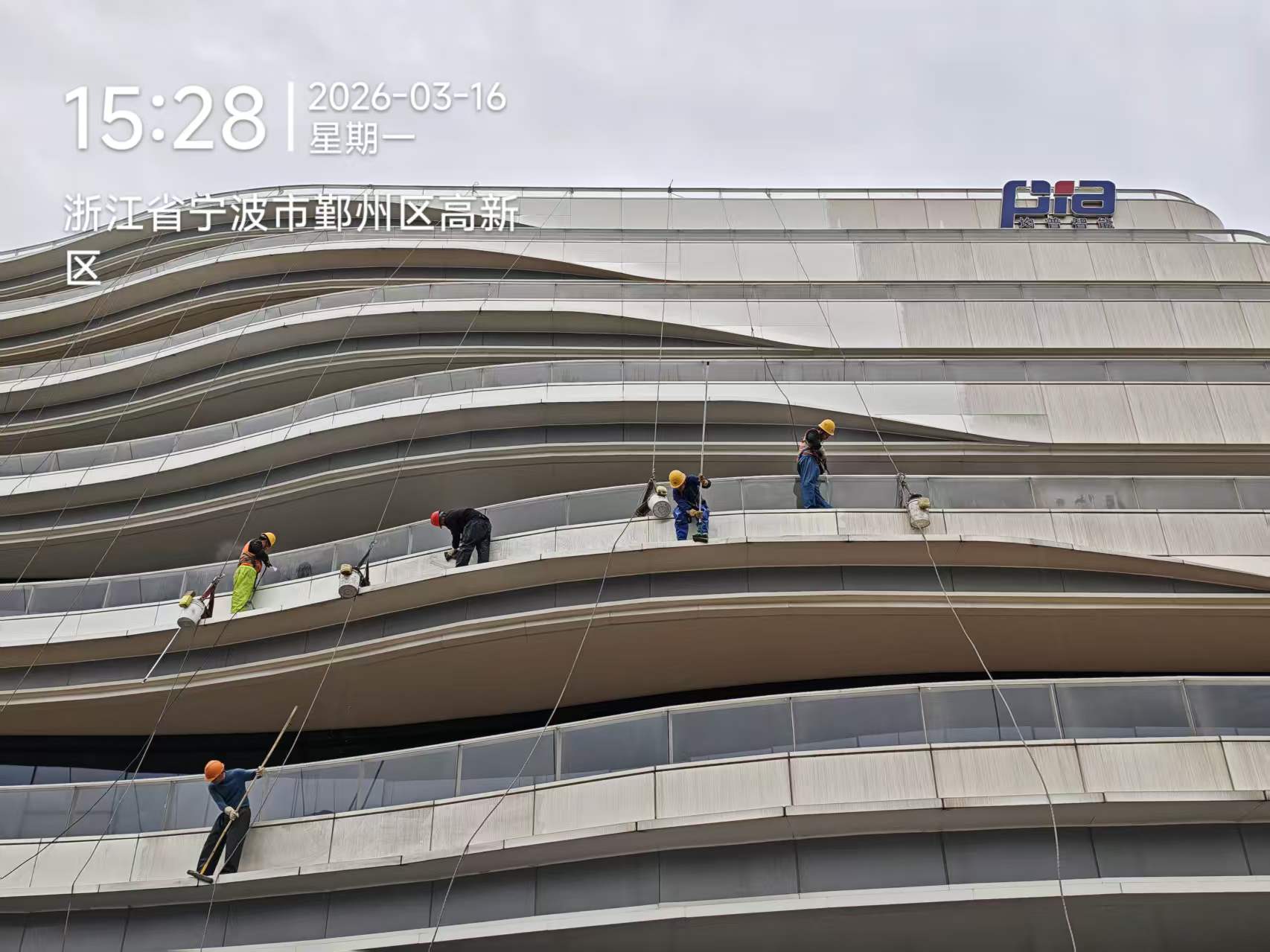 海曙区高空外墙幕墙清洗